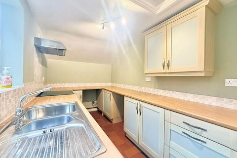 2 bedroom terraced house to rent, Fletton Avenue, Peterborough, PE2