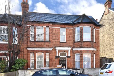 1 bedroom apartment to rent, St. Julians Farm Road London SE27