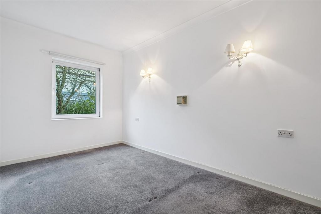 Homecross House, W4 - FOR SALE