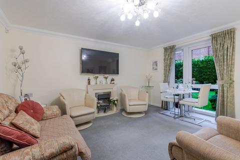1 bedroom flat for sale, High Street, Rickmansworth WD3