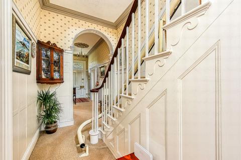 4 bedroom character property for sale, Springhill Lane, Lower Penn, Wolverhampton