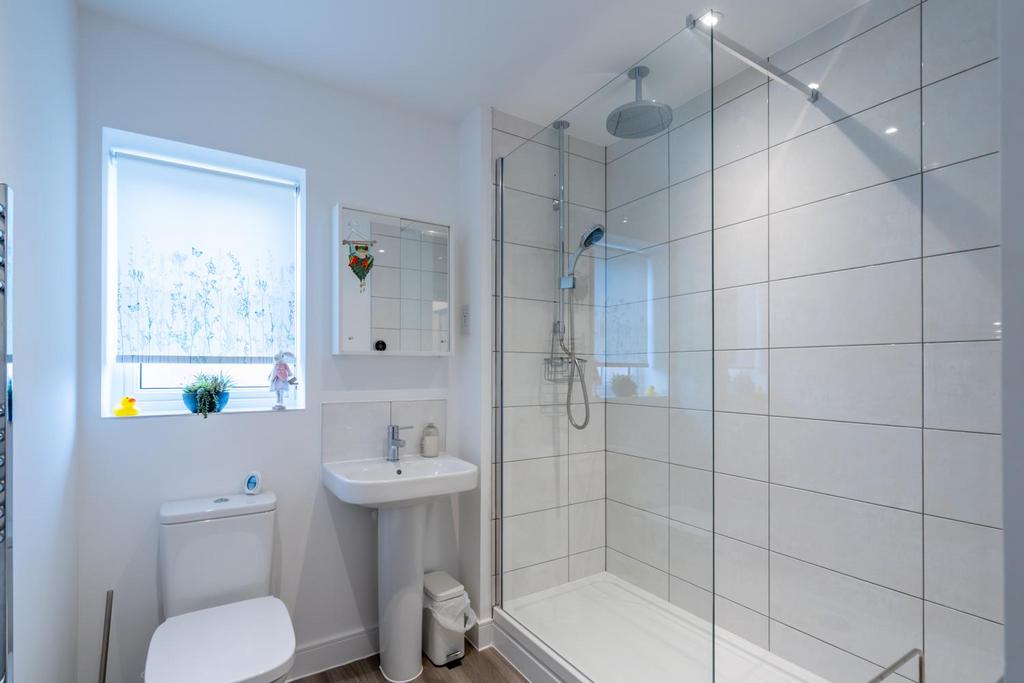 Family Shower Room.jpg