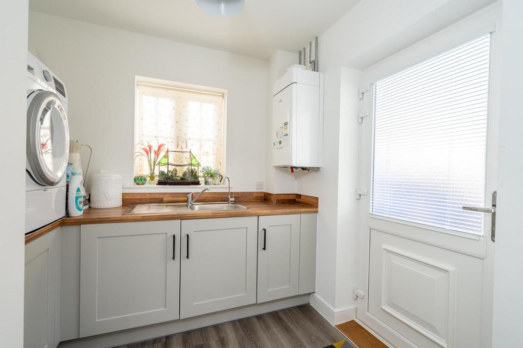 Utility Room.jpg