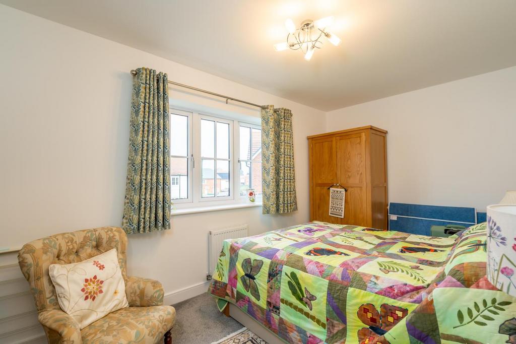 Bedroom 2.jpg