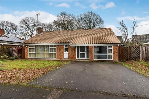 3 bedroom detached bungalow for sale, BUSHY ROAD, FETCHAM, KT22