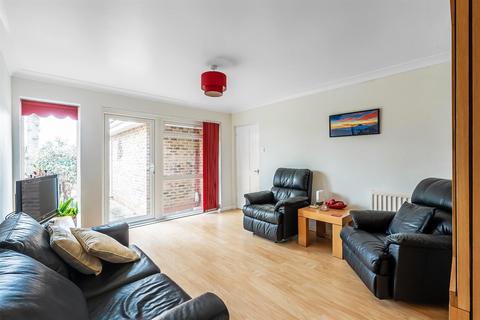 3 bedroom detached bungalow for sale, BUSHY ROAD, FETCHAM, KT22