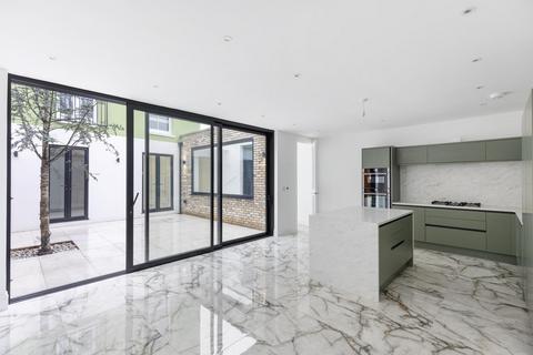 3 bedroom apartment for sale, London W5