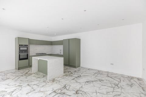 3 bedroom apartment for sale, London W5