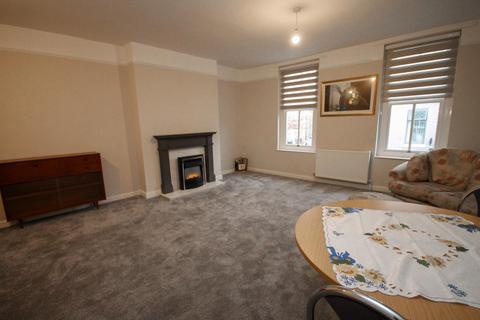 2 bedroom flat to rent, Hope Street Crook