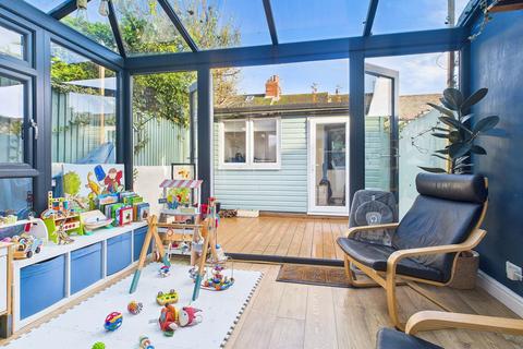 2 bedroom terraced house for sale, Bolsover Road, Hove, BN3 5HQ