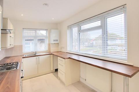 2 bedroom maisonette for sale, Sherwood Court, High Street, West Wickham