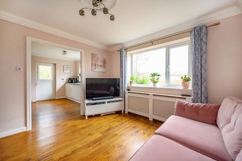 5 bedroom detached house for sale, Burns Court, Birstall, WF17