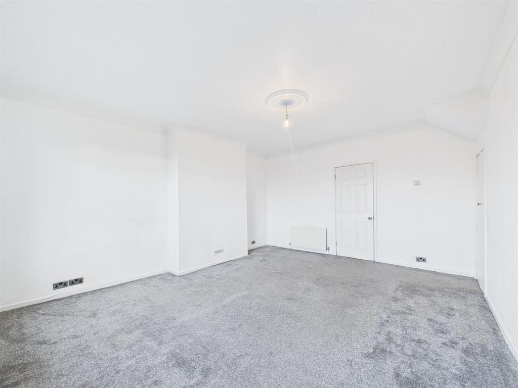 Lounge 2.jpg