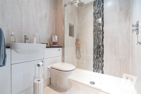 4 bedroom semi-detached house for sale, Albany Road, Hornchurch, RM12