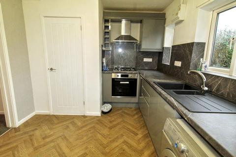 3 bedroom terraced house to rent, Alexandra Crescent, Beeston, Nottingham, NG9 2BQ