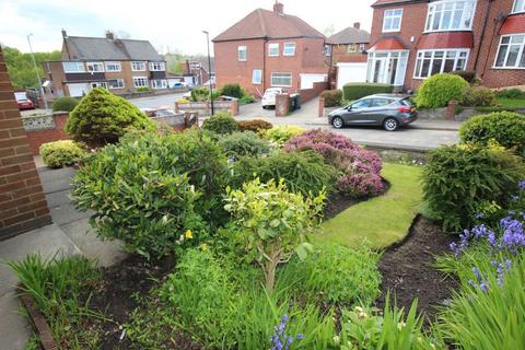 undefined, Arncliffe Avenue