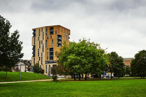 2 bedroom apartment to rent, Batavia Road London SE14