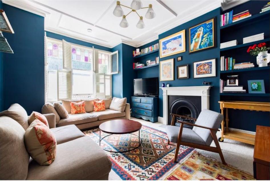 72 Addison Gardens - Living room.jpg