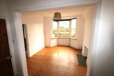 3 bedroom end of terrace house to rent, Brampton Road, London, E6