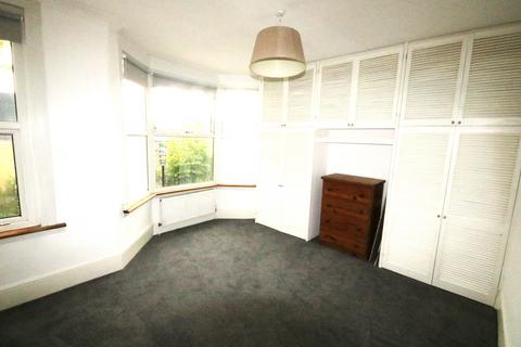 3 bedroom end of terrace house to rent, Brampton Road, London, E6