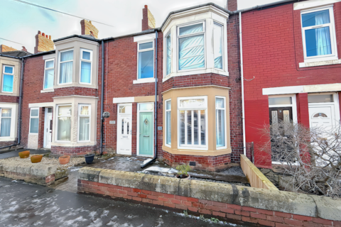 2 bedroom flat to rent, Millbank Terrace, Bedlington NE22