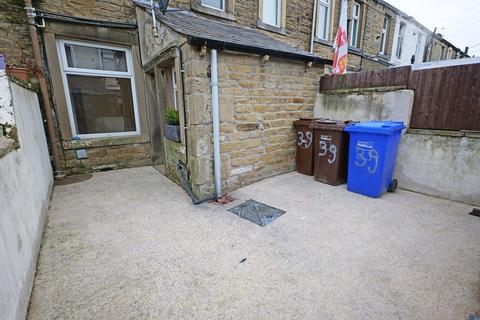 2 bedroom terraced house for sale, Wellington Street, Barnoldswick, BB18