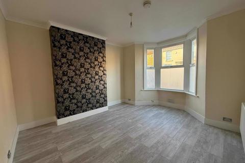 3 bedroom terraced house for sale, Robarts Road, Liverpool, L4 0TZ