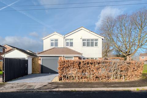 4 bedroom detached house for sale - Caldicot NP26
