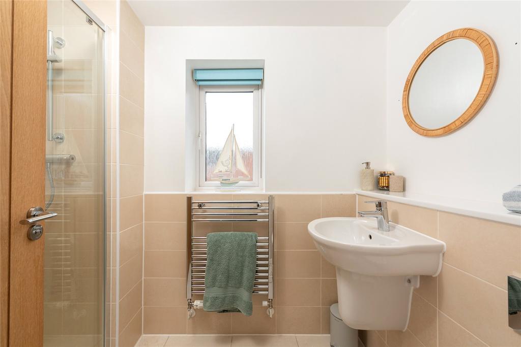 En Suite Bed 2