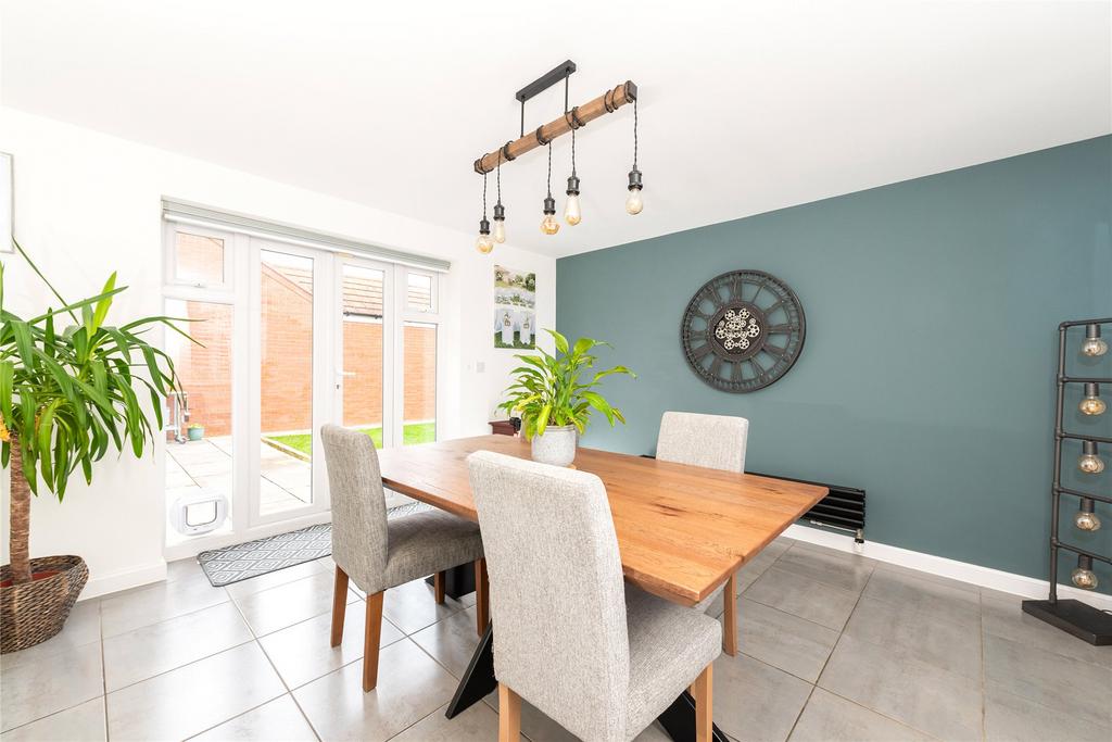 Kitchen/Family