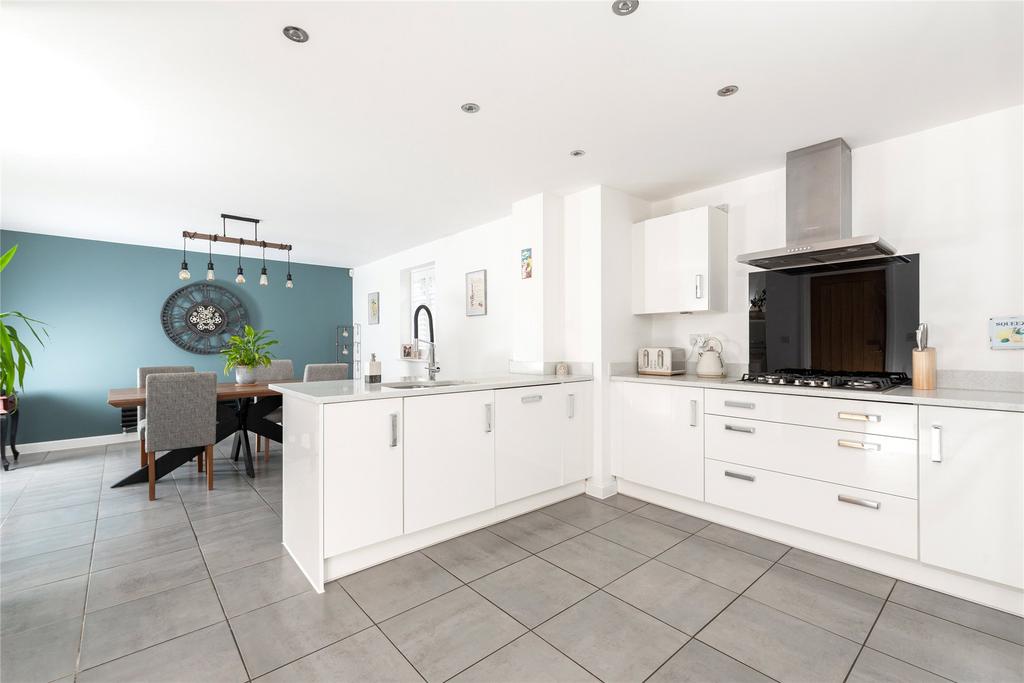 Kitchen/Family