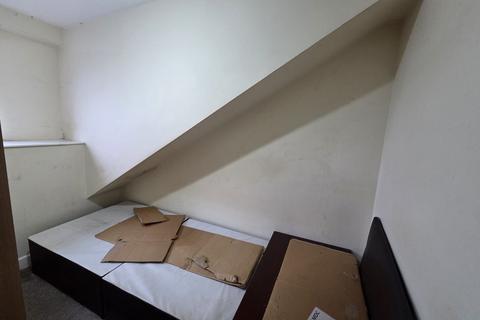 undefined, Dirkhill Road, BD7 1QR