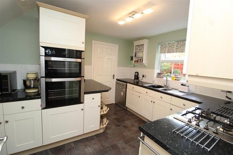 4 bedroom detached house for sale, Robert Dukeson Avenue, Newark