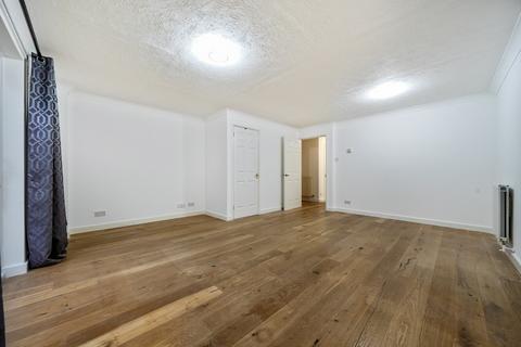 3 bedroom house to rent, Ann Moss Way, London, SE16