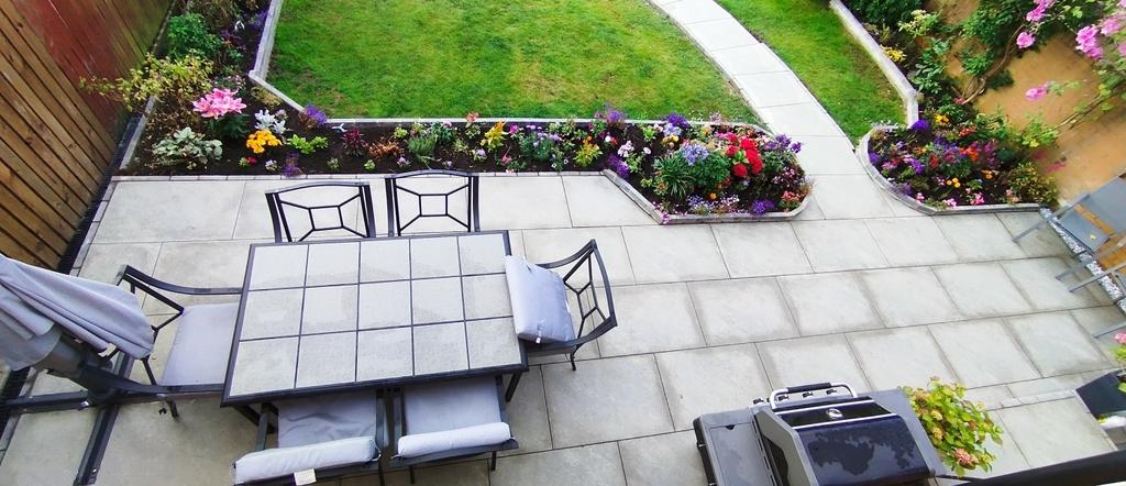 03 Patio from above