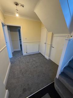3 bedroom detached house to rent, Golden Smithies Lane, Swinton S64
