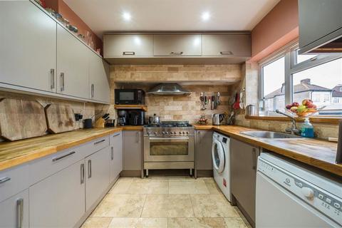 4 bedroom house for sale, Wricklemarsh Road, London SE3