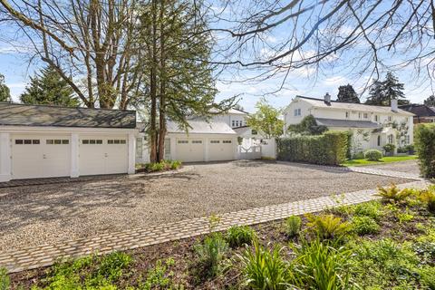 7 bedroom property for sale, London Road, ascot