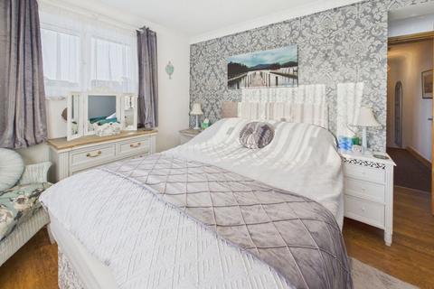 2 bedroom semi-detached house for sale, 30 Kingfisher Drive, Whitby