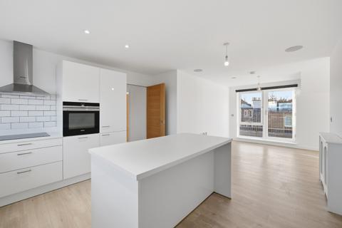 3 bedroom flat for sale, 3/9 Dalgety Road, Edinburgh, EH7