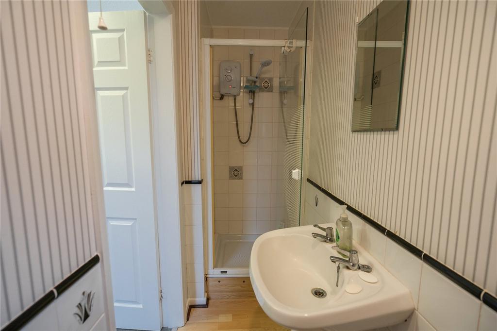 Shower Room (2)