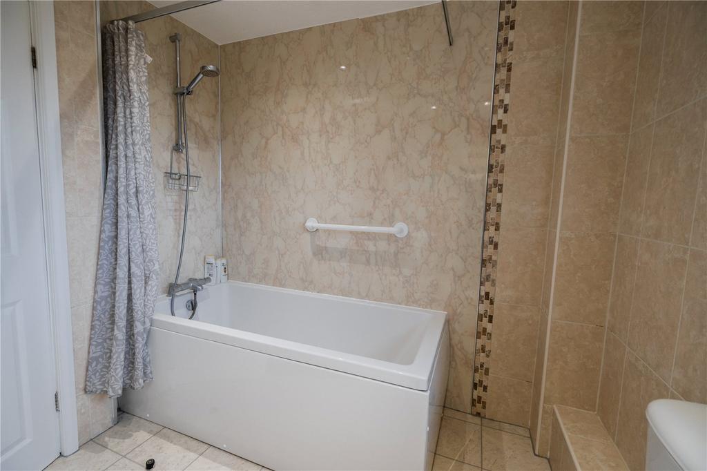 Bathroom (2)