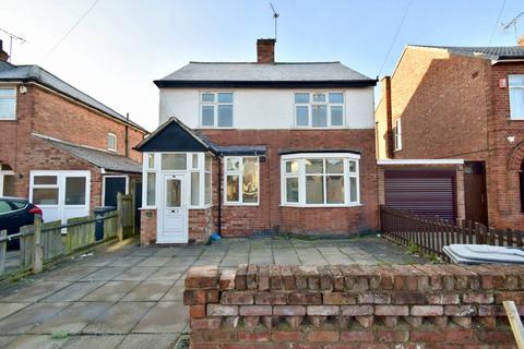 4 bedroom detached house to rent, Barbara Road, Leicester, Leicestershire