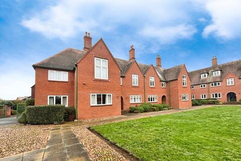 Southern Lane, Stratford-upon-Avon