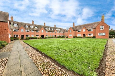 Southern Lane, Stratford-upon-Avon