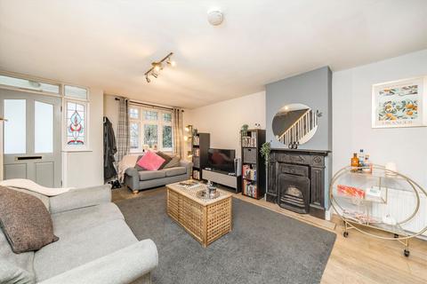 3 bedroom house for sale, Barnsbury Crescent, Surbiton KT5