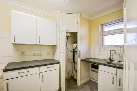 1 bedroom flat for sale, London Road, Thornton Heath CR7
