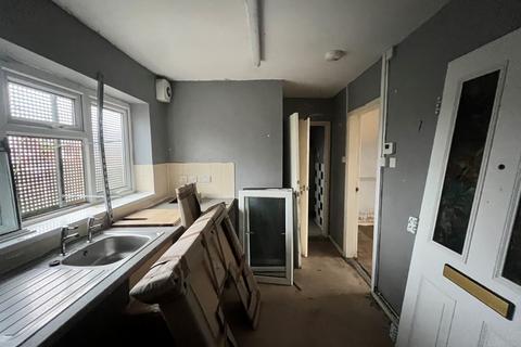4 bedroom end of terrace house for sale, 47 Ryle Street, Walsall, WS3 3AR