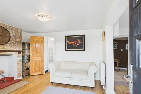 2 bedroom cottage for sale, Main Street, Pinvin, Pershore