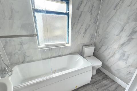 1 bedroom ground floor maisonette to rent, Station Road, London NW10